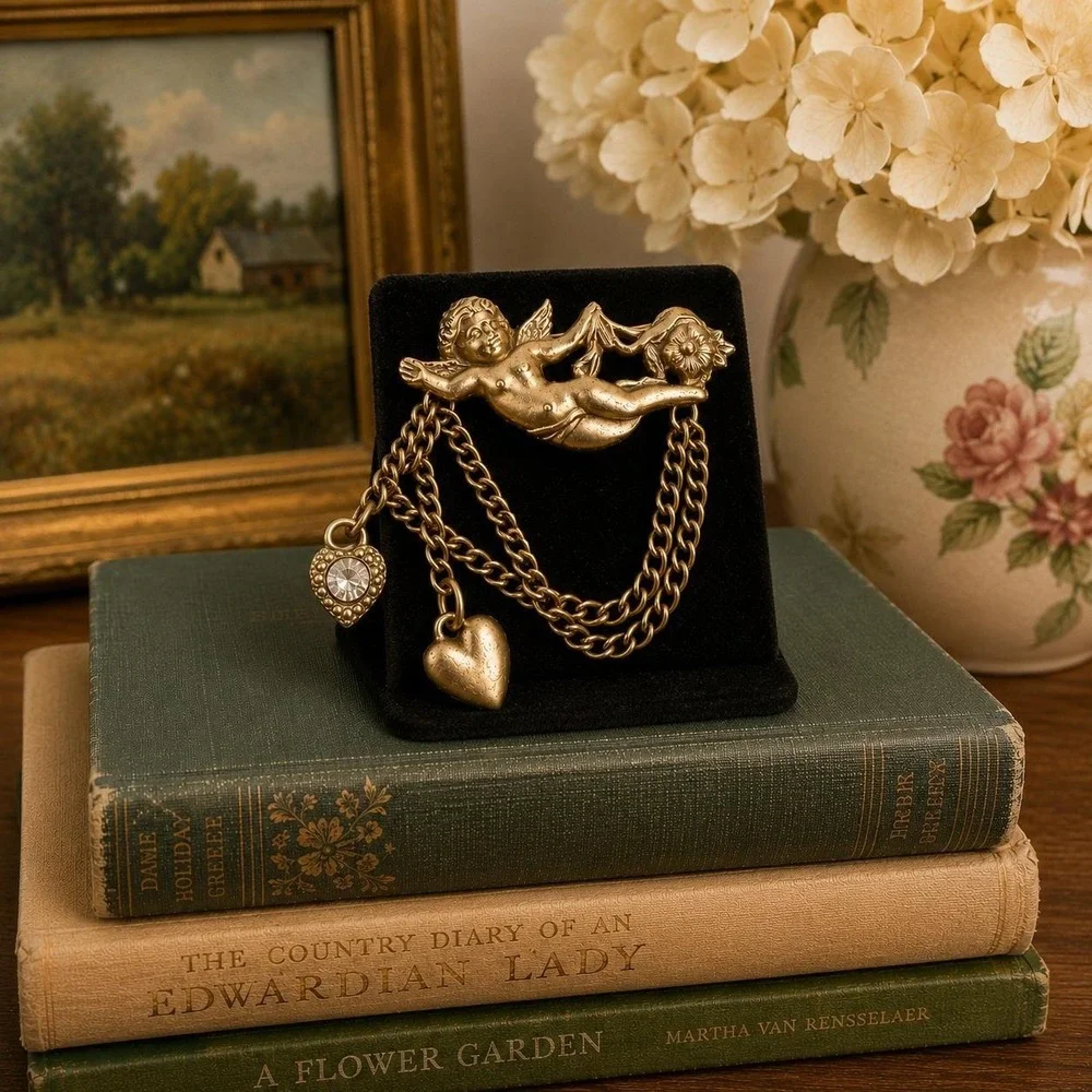 Vintage Cherub Brooch Cupid Chain Heart Charms - Silver Pot Metal Angel Pin